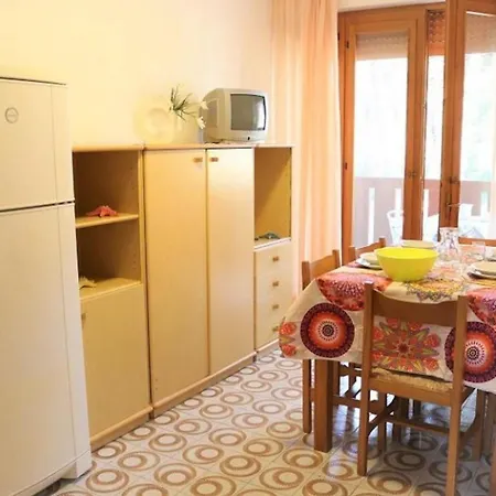 Seaside Flat In A And Quiet Area * 비비오네